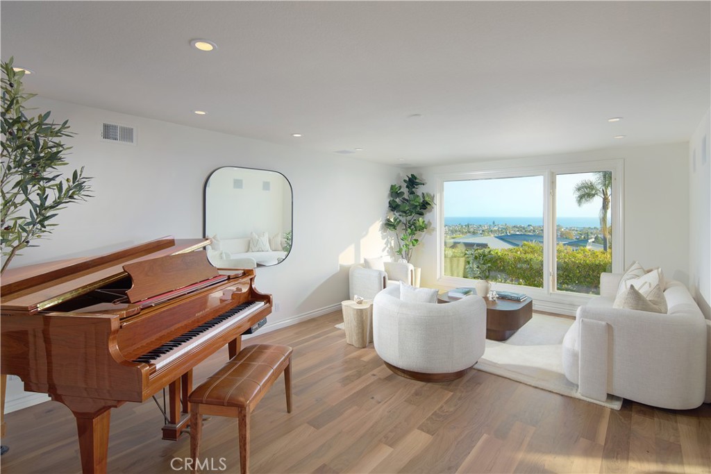 Harbor View Hills (Robertson) (HVWR) - Residential Lease