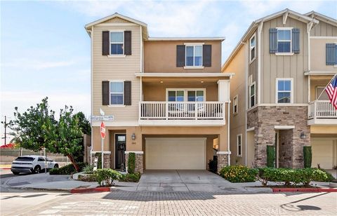 Photo of 390 N Bellarose Way Way, Anaheim, CA 92805 (MLS # PW26057395)