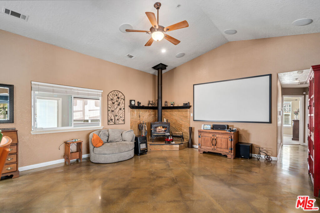9999 Del Sol Avenue