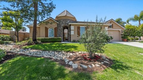 Photo of 1831 N Redding Way, Upland, CA 91784 (MLS # CV26069493)