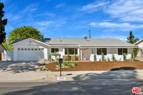 Photo of 10543 Yolanda Avenue, Porter Ranch, CA 91326 (MLS # 26994675)