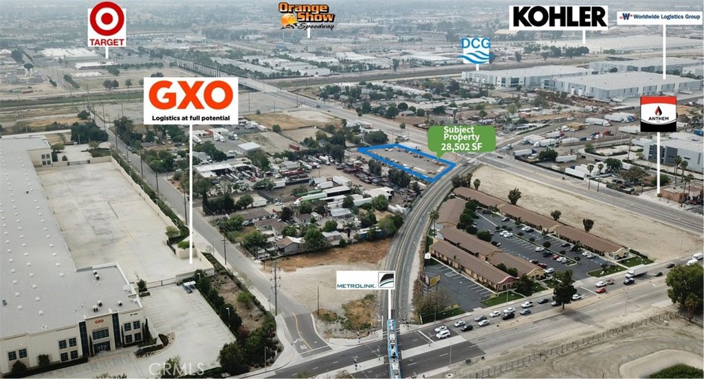 For Sale – $899,999
Zoned LI (Light Industrial)
Prime 28,502 SF industrial yard zoned Light Industrial.
Ideal for contractor storage and vehicle storage.
APN: 0136-431-12
Seller Financing Available