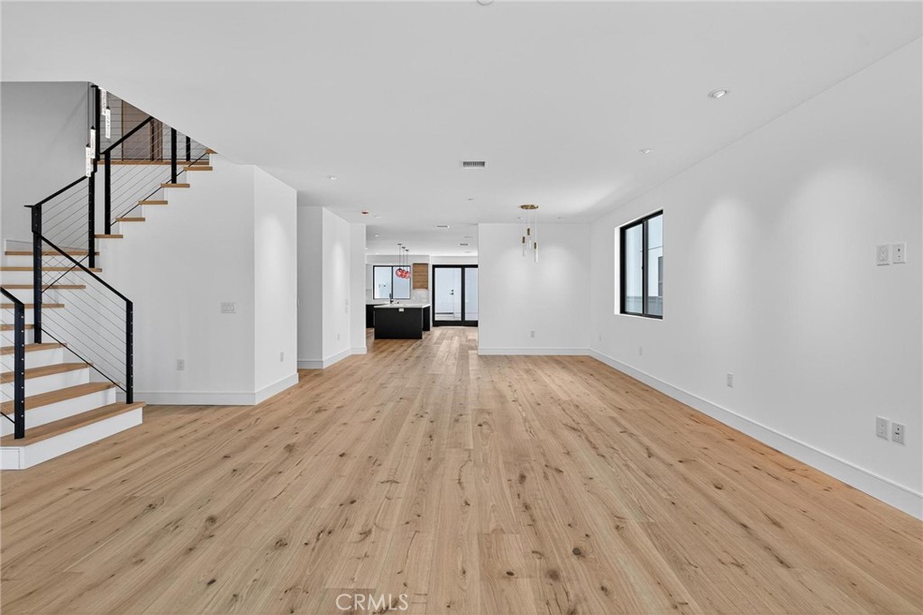 1011 S Prospect Avenue