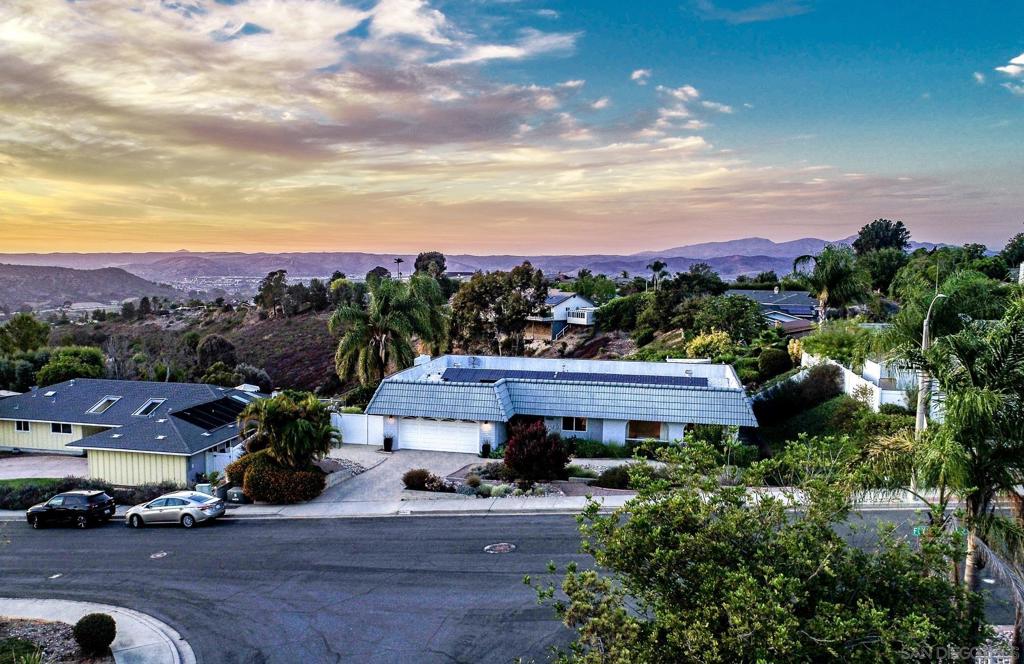 2052 Flying Hills Lane