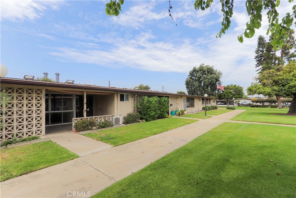 13340 El Dorado Dr M8190j DR, Seal Beach CA 90740
