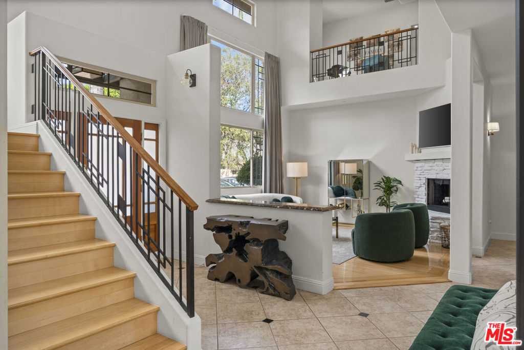18330 Hanan Court