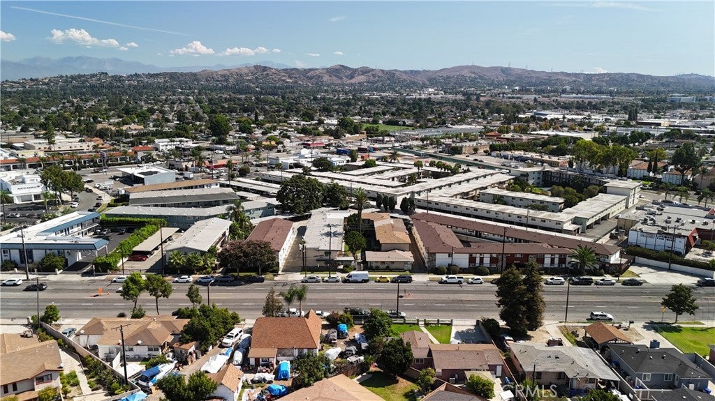 8146 8152 Norwalk Boulevard