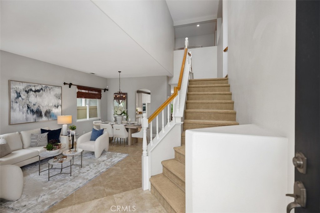 25 Hollyhock Lane