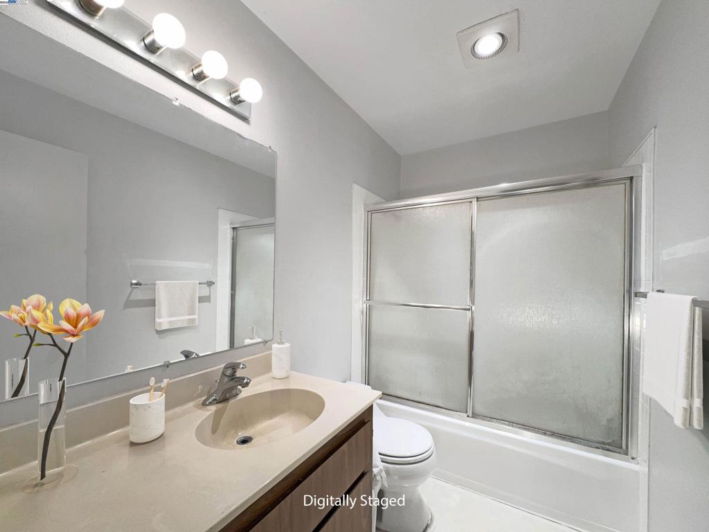 CENTRAL FREMONT - Residential