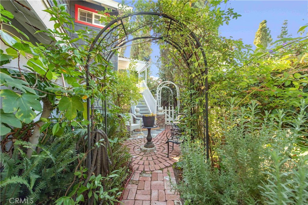 El Camino Glen (CH) - Residential Lease