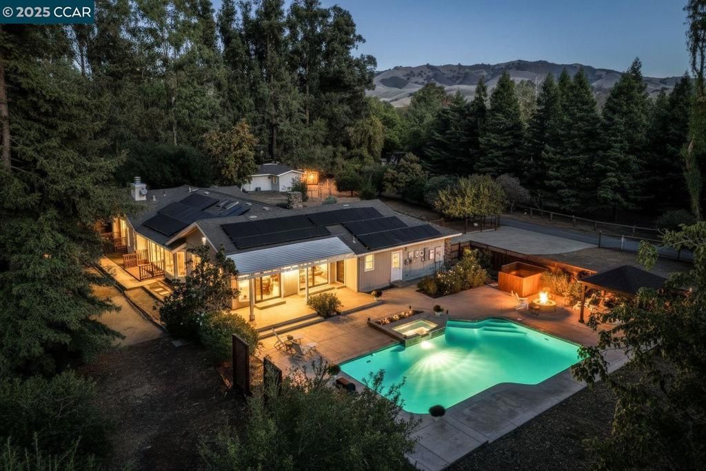 Photo of 254 Joseph Lane, Pleasanton, CA 94588 (MLS # 41119264)