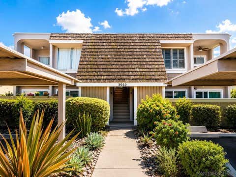 Photo of 3023 Barnard ST #3, San Diego, CA 92110 (MLS # 260015354SD)