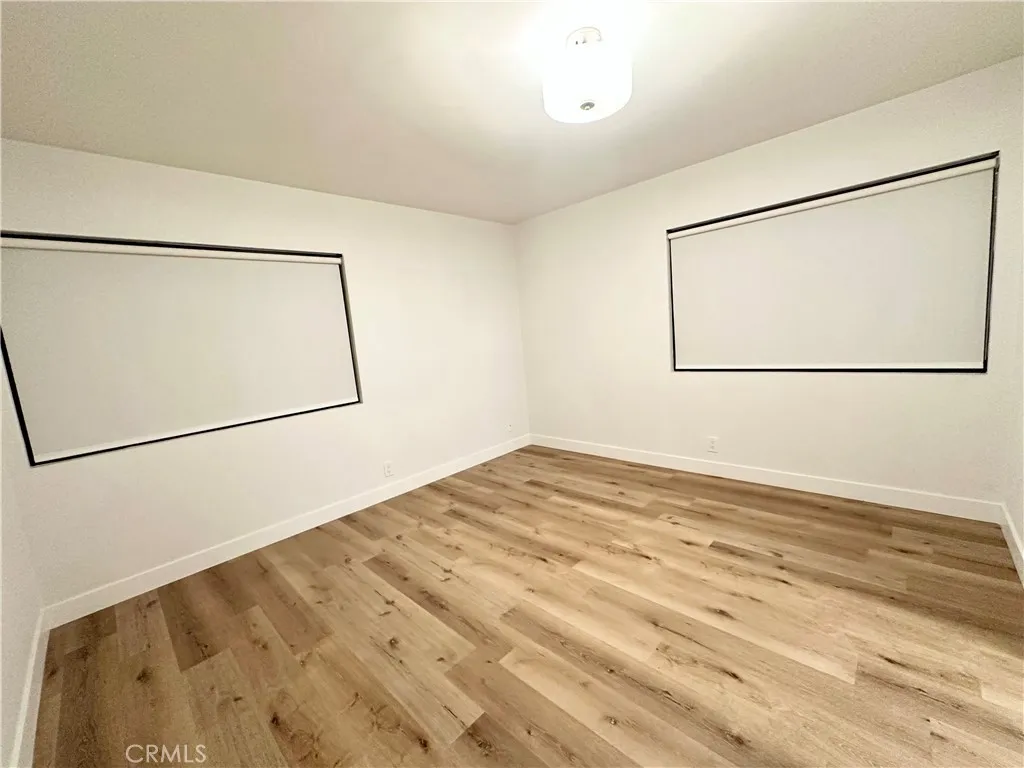 Santa Monica, California 90405, United States, 2 Bedrooms Bedrooms, ,2 BathroomsBathrooms,Residential,Active,243665