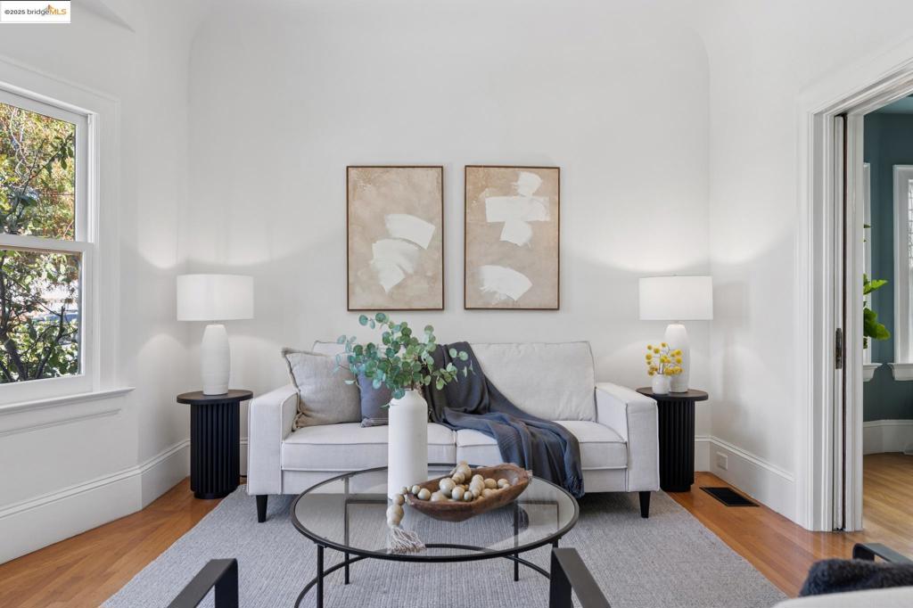 NORTH OAKLAND - Residential