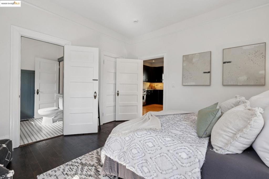 NORTH OAKLAND - Residential