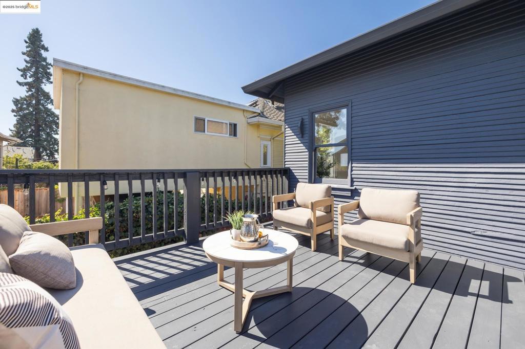NORTH OAKLAND - Residential