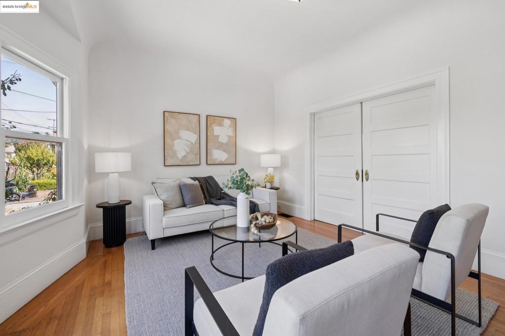 NORTH OAKLAND - Residential