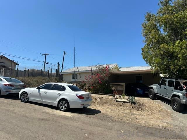 3106 Menlo Ave.