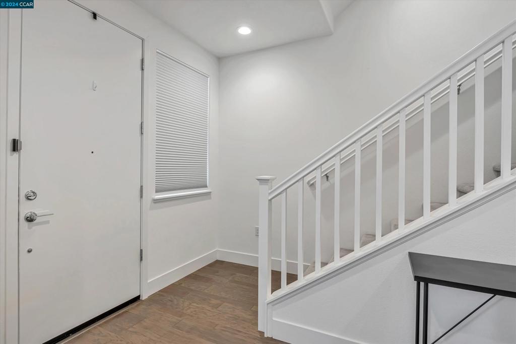 HAYWARD - Residential