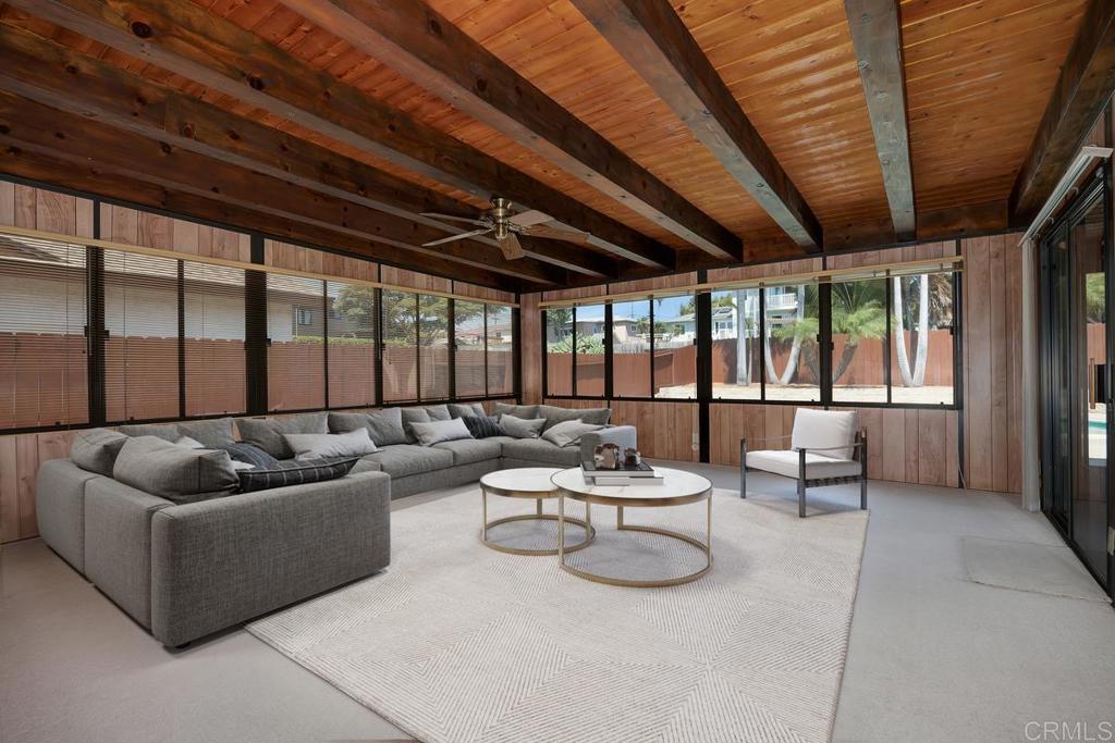 1541 Lauralynn Place