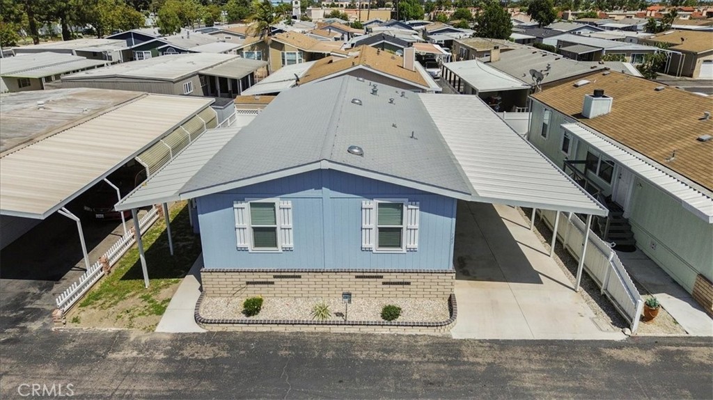 9080 Bloomfield 145