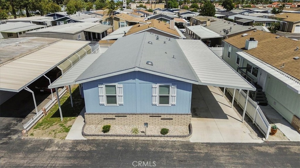9080 Bloomfield 145
