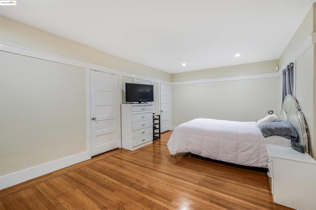 GOLDEN GATE - Residential