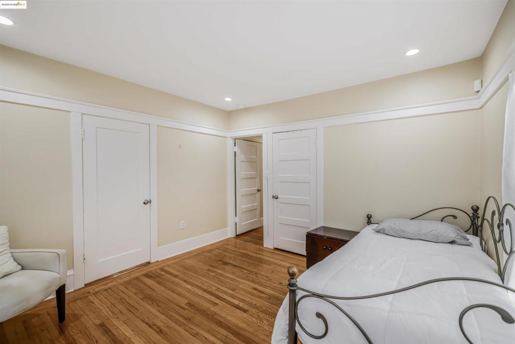 GOLDEN GATE - Residential
