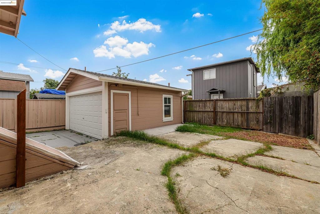 GOLDEN GATE - Residential