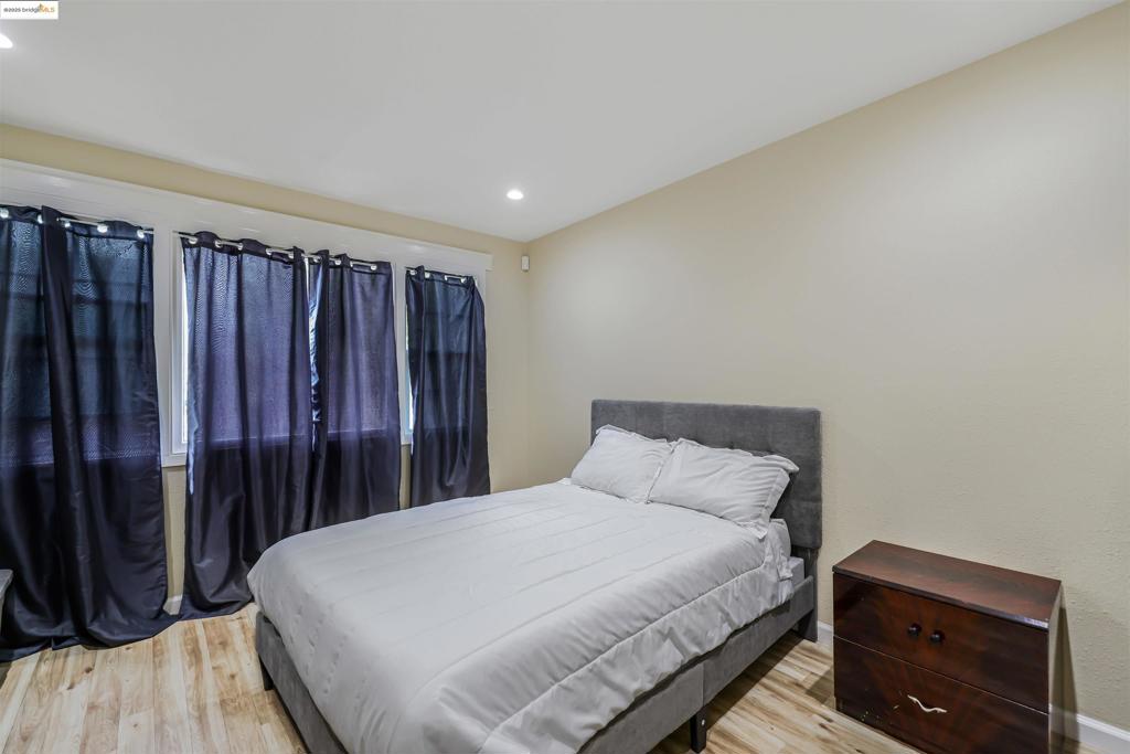 GOLDEN GATE - Residential