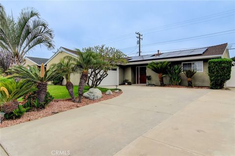 4541 Myra Avenue Cypress CA 90630