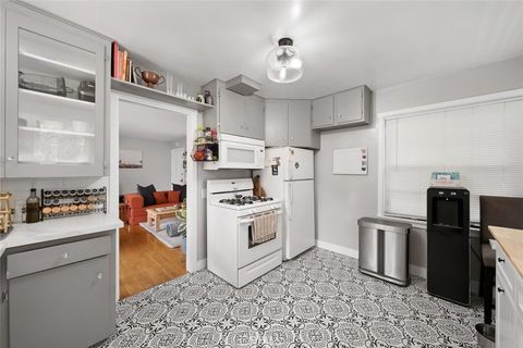Tiny photo for 2101 Johnson Avenue Ave, San Luis Obispo, CA 93401 (MLS # SC26101692)