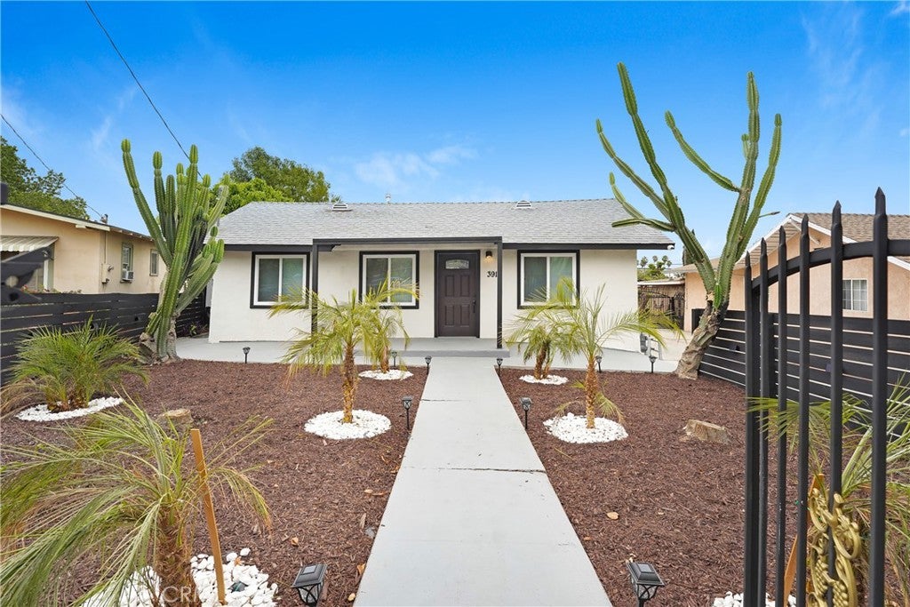 3918 Portola