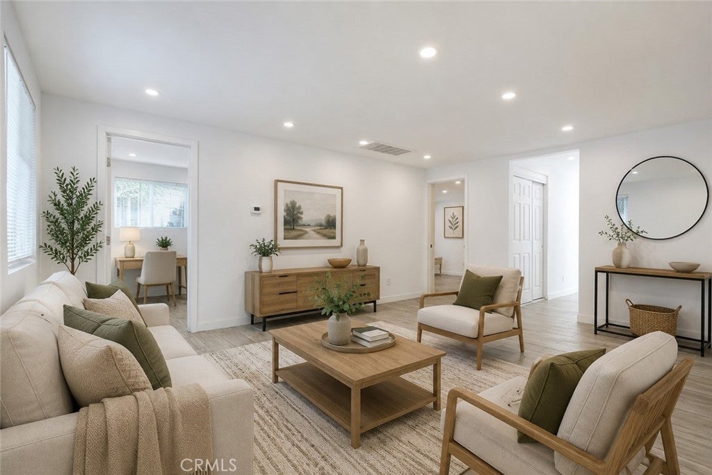 3918 Portola