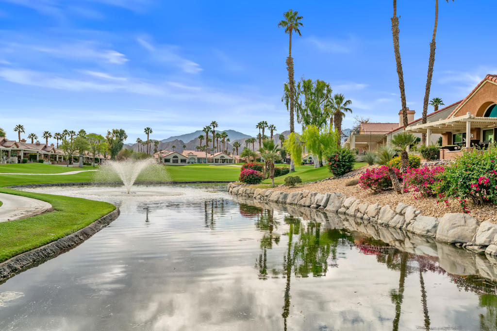 Oasis Country Club - Residential
