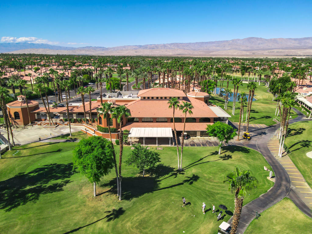 Oasis Country Club - Residential