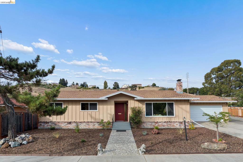 5791 Olinda Rd