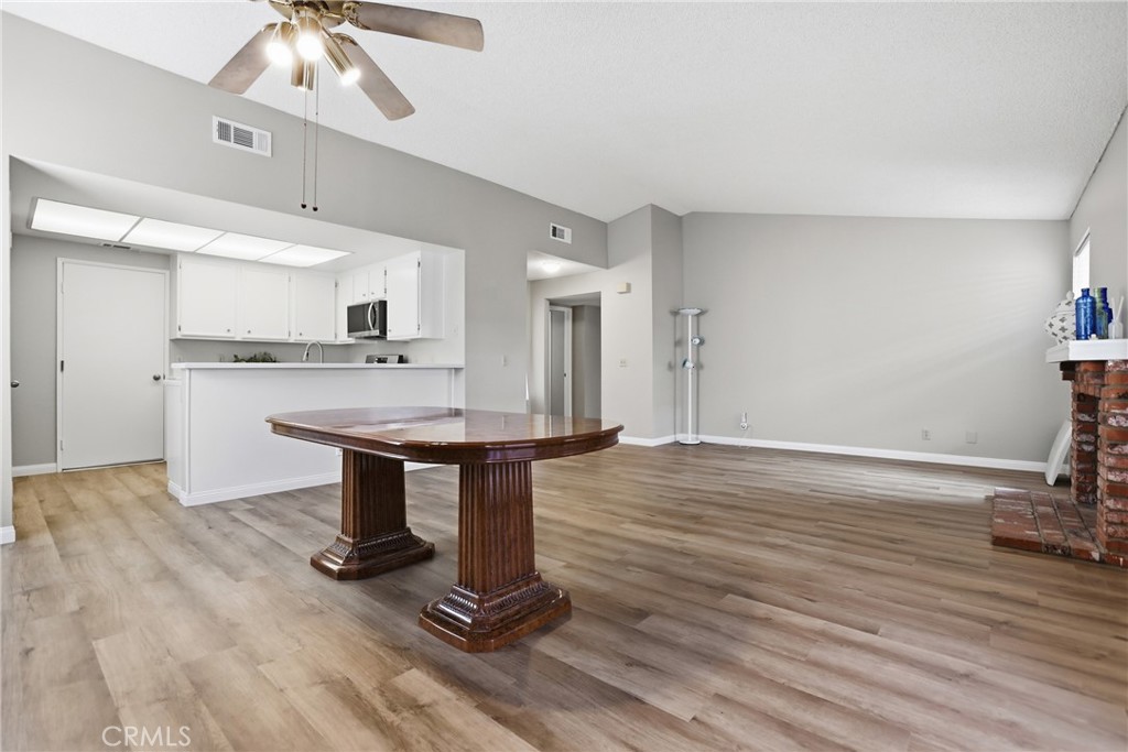 1341 Yorktown Circle
