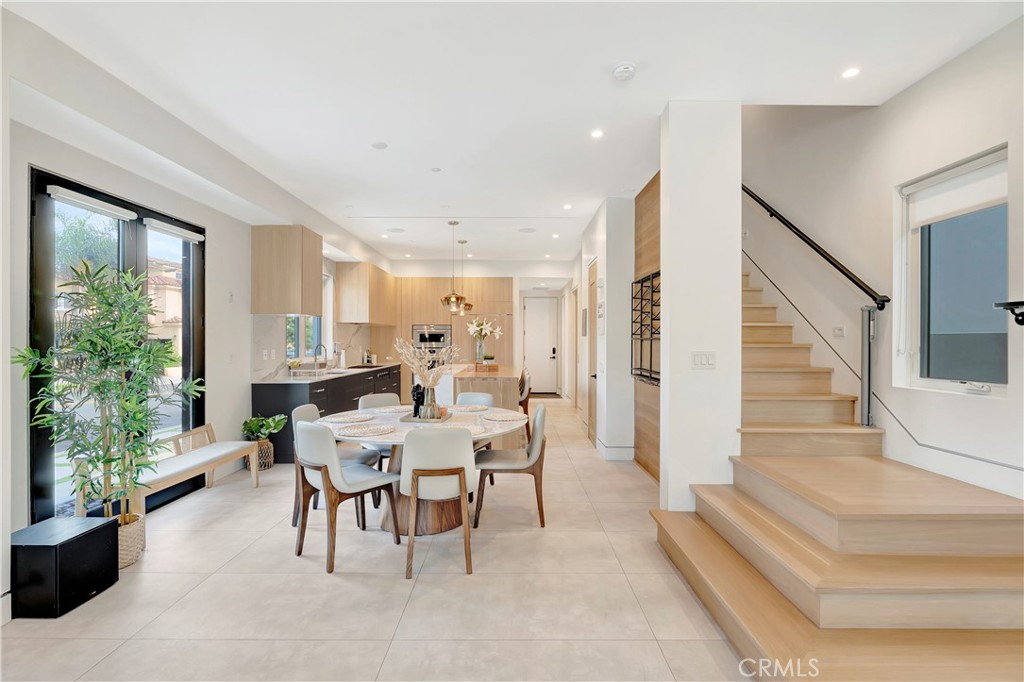 Oldtown HB/State Streets - Residential