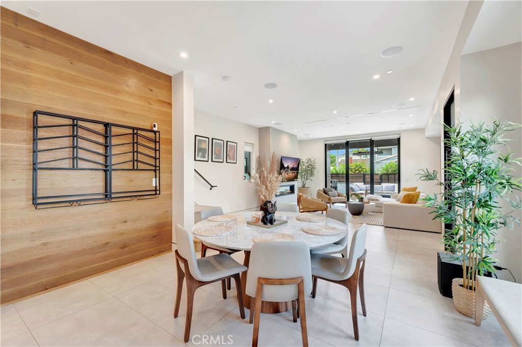 Oldtown HB/State Streets - Residential