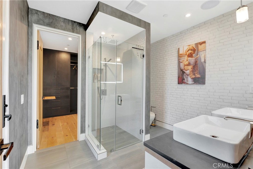 Oldtown HB/State Streets - Residential