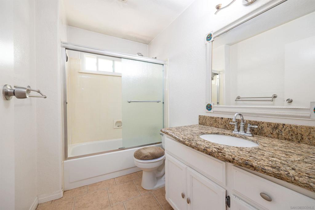 Lakeside - Residential