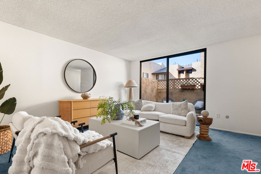 22038 Vanowen Street 217