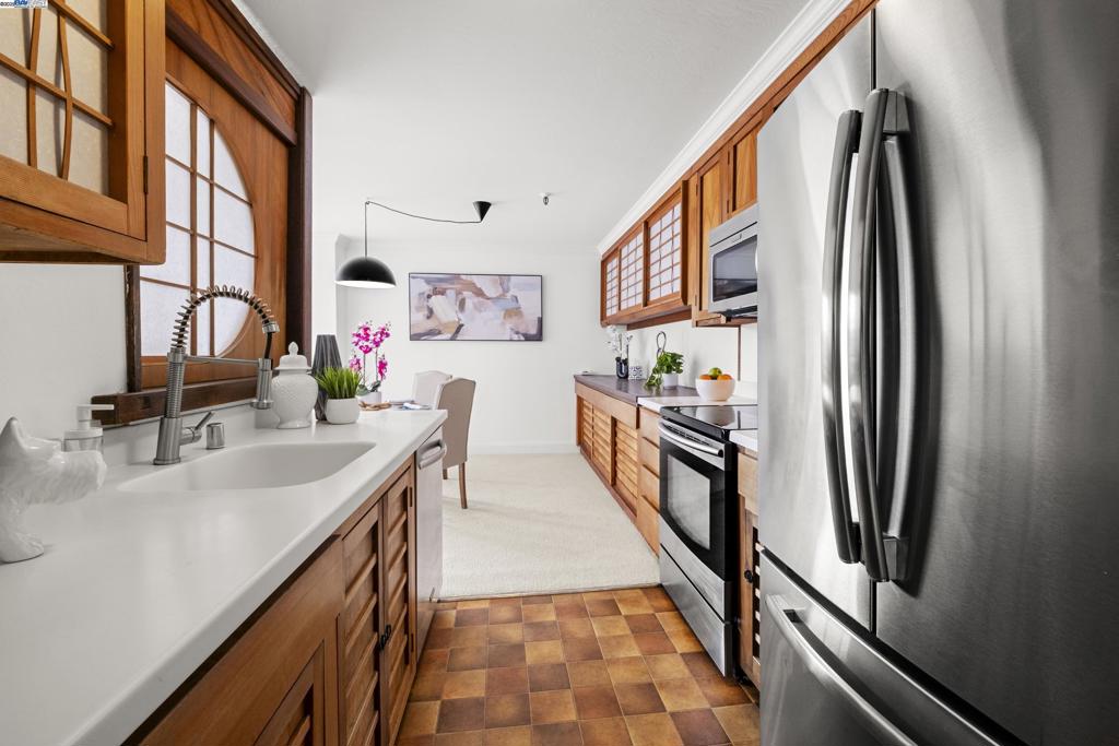 CLEVELAND HEIGHTS - Residential