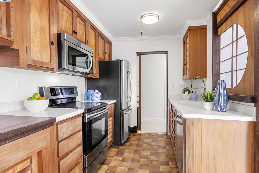 CLEVELAND HEIGHTS - Residential