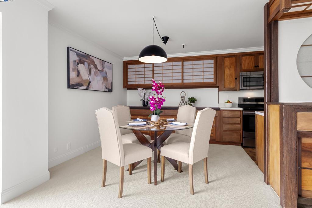 CLEVELAND HEIGHTS - Residential