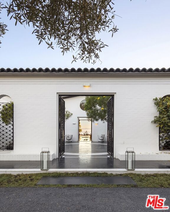 4347 Marina Drive