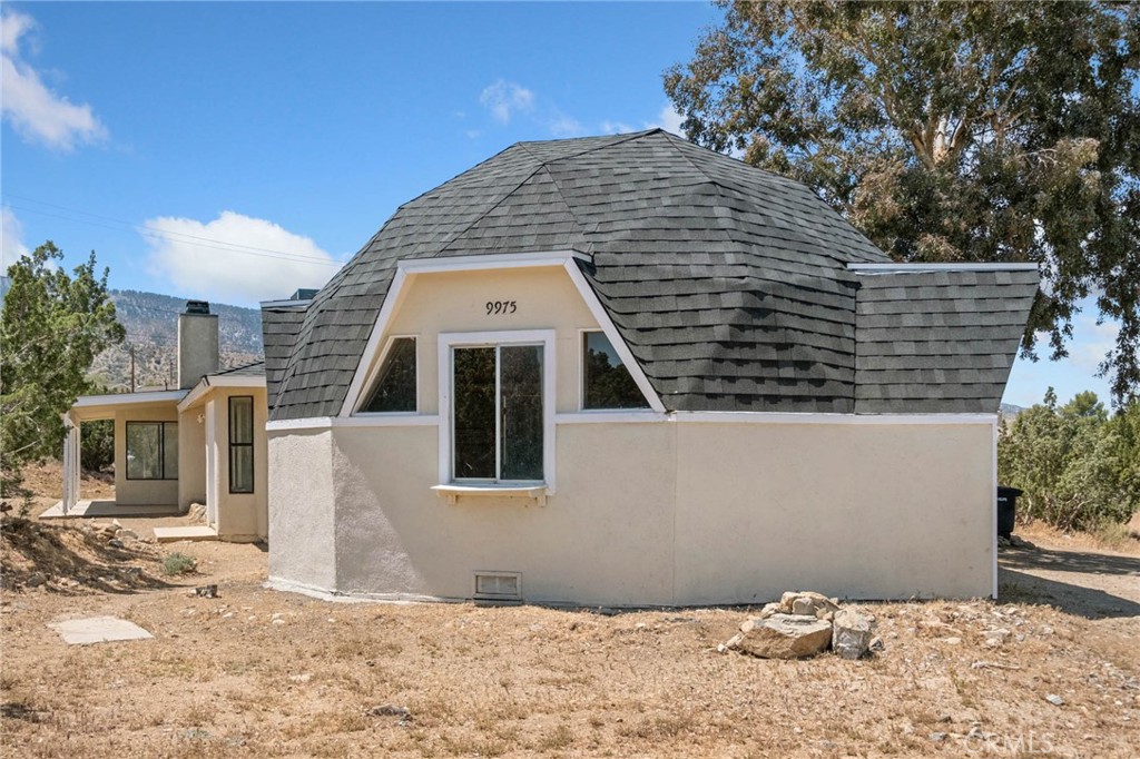 9975 Desert View Road