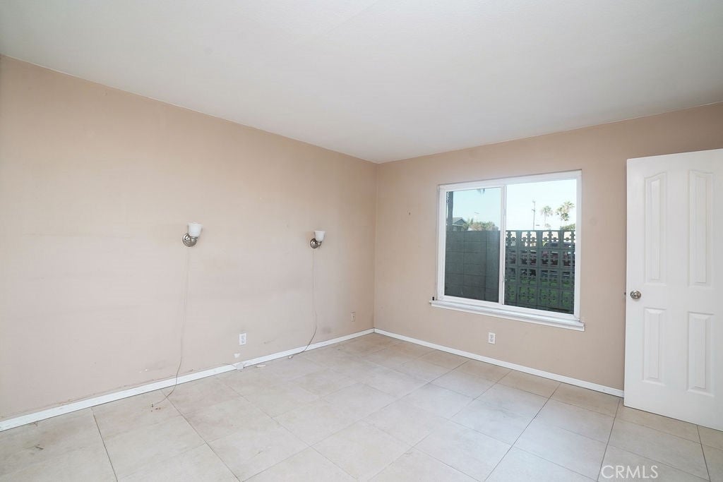 20431 Seven Seas Lane, Huntington Beach CA 92646 - Photo 10