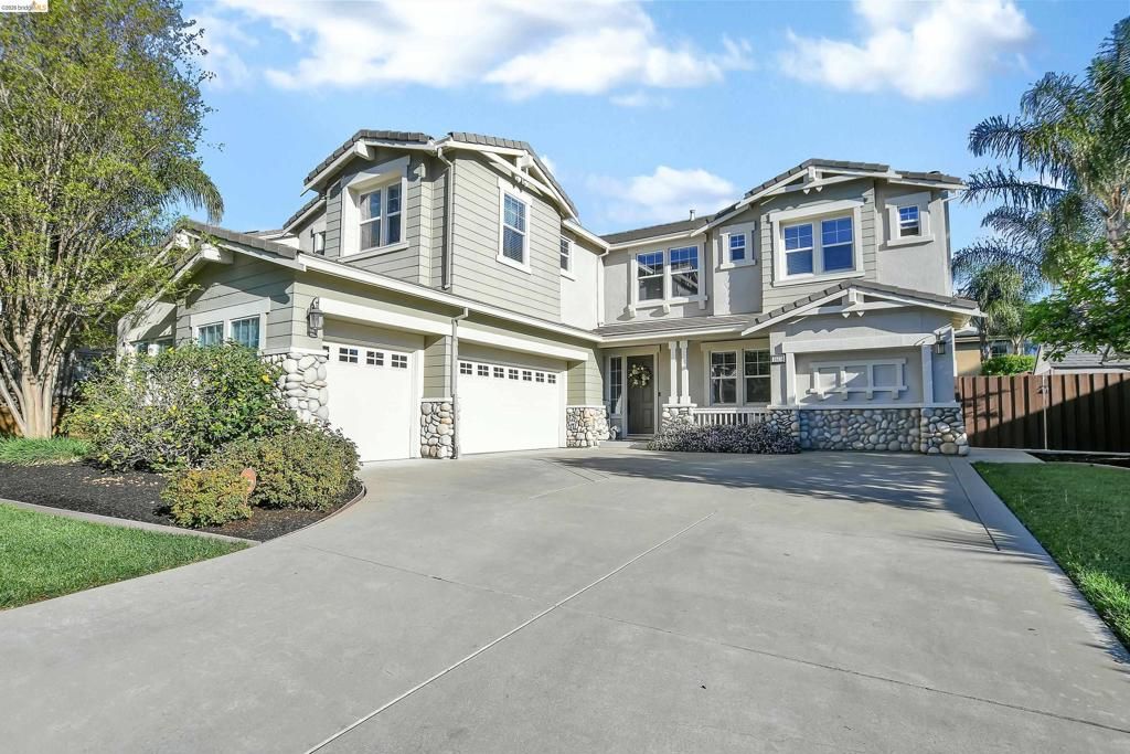 Photo of 1613 Antica Dr, Brentwood, CA 94513 (MLS # 41130813)
